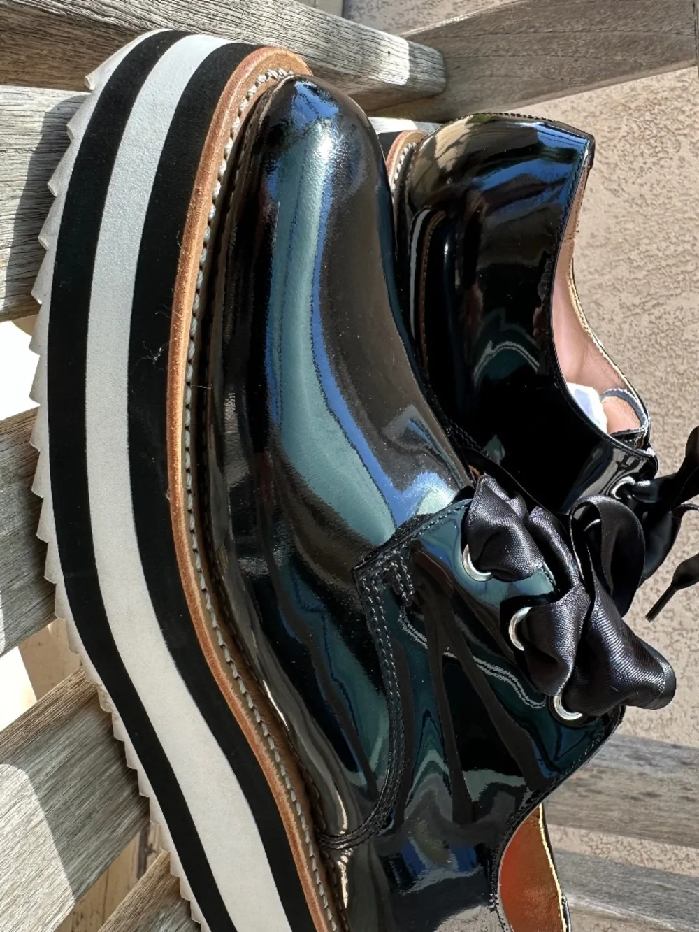 Gorgeous Grenson Vida platforms